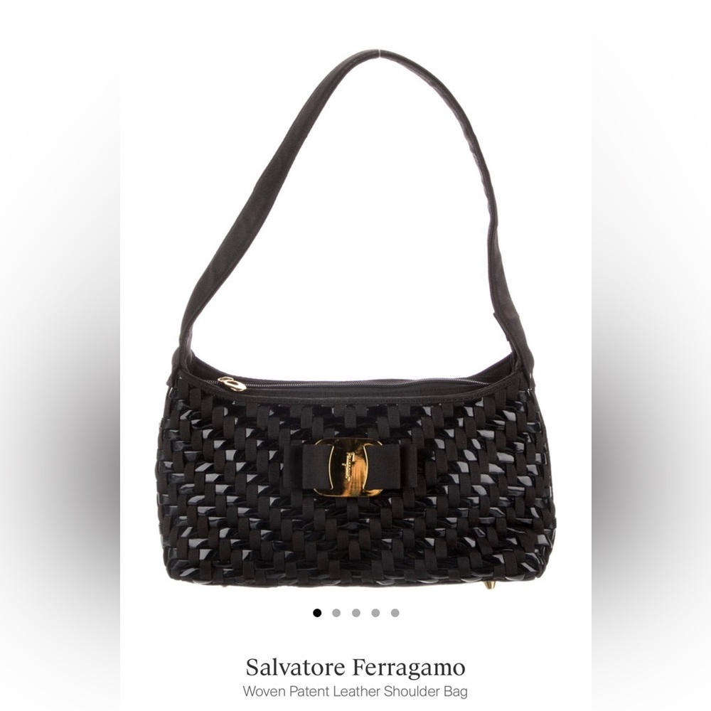 Salvatore Ferragamo
Woven Patent Shoulder Bag